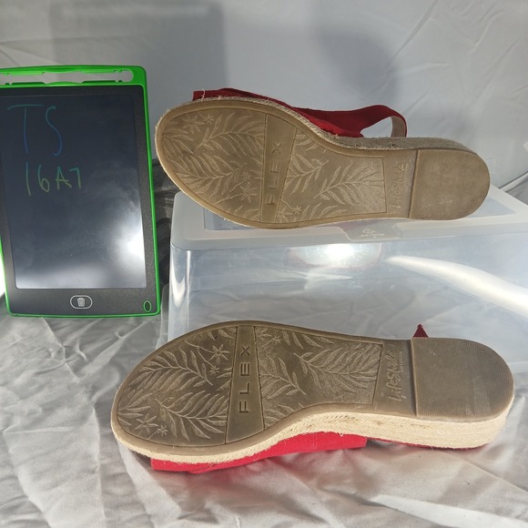 Life Stride Socialite Red Canvas Espadrille Wedge Sandals Size 8M Adjustable - Picture 7 of 8